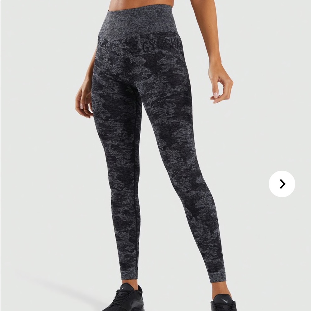 GYMSHARK CAMO SEAMLESS LEGGINGS